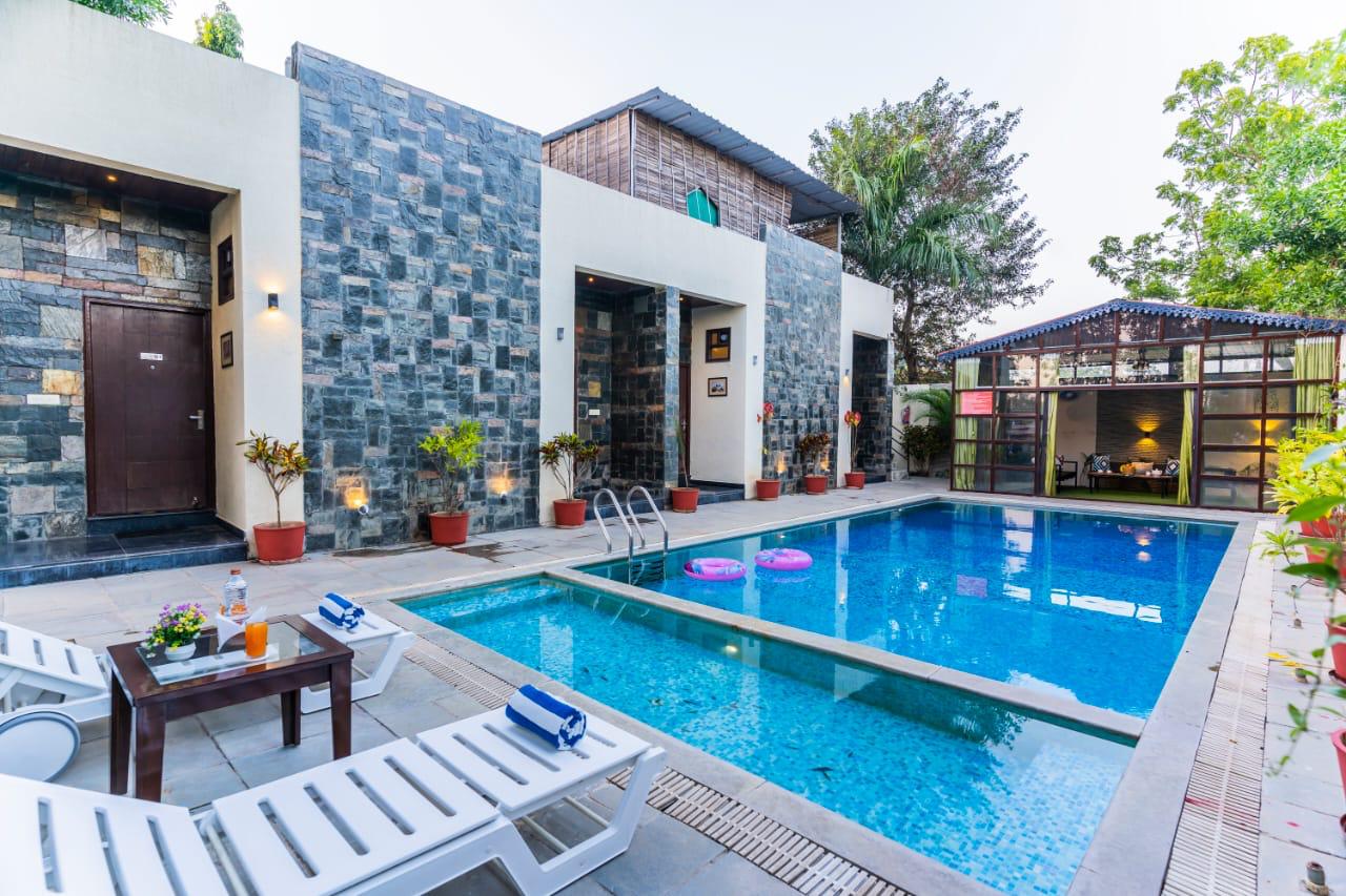 Luxury Villa Background